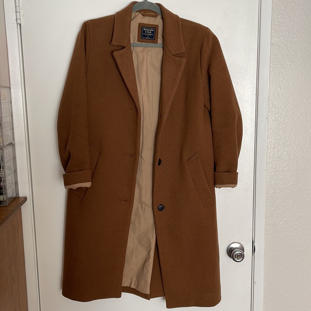 Abercrombie dad coat size Small